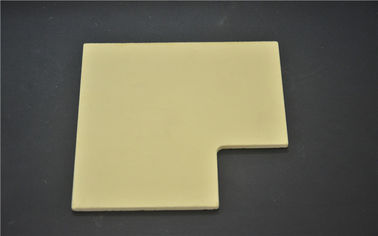 Color de cerámica eléctrico 100 * 100 * 3m m del amarillo de la placa del óxido de circonio de la sinterización