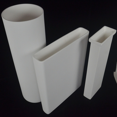 Cerámica de alumina porosa para electrolizar el cromo duro