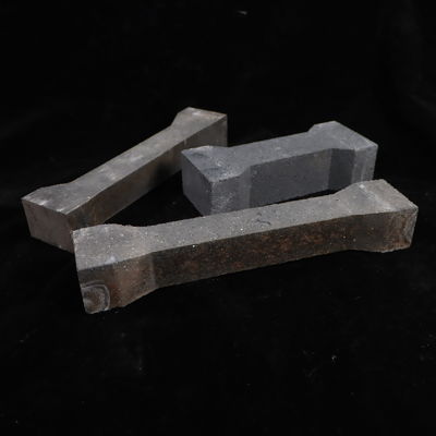 Puntos de horno sin vidriar Resistencia a la trituración en frío> 90MPA Porosidad aparente 7-8% para operaciones en horno