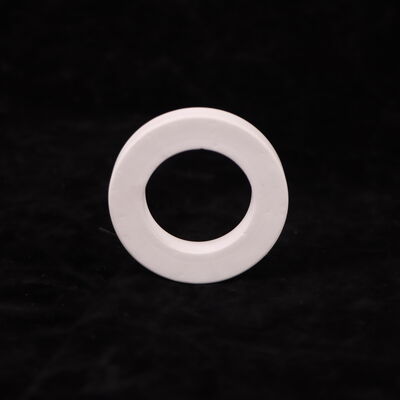 Resistencia al aislamiento superior a 1012 Ohm cm Cerámica de aluminio con resistencia a la flexión de 200 a 400 MPa Adecuada para componentes eléctricos industriales