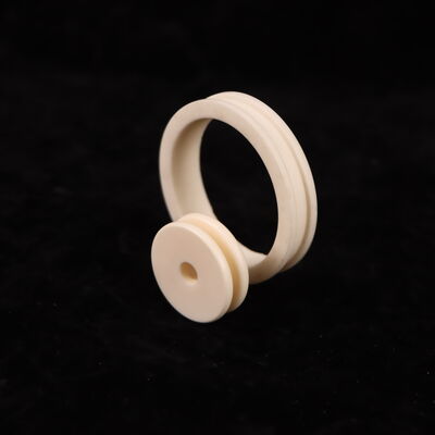 Expansión térmica 8.9 X 10-6 K Óxido de aluminio Cerámica Densidad de oferta 3.75-3.9 g cm3 y constante dieléctrica 9.6 Ideal para componentes mecánicos