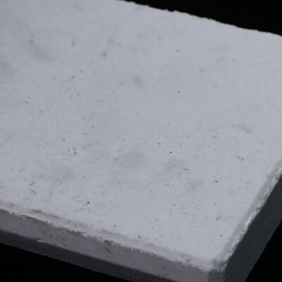 Buena resistencia al choque térmico Corindón Estantes de horno con resistencia a temperaturas de hasta 1700 ° C y espesor personalizado para muebles de horno