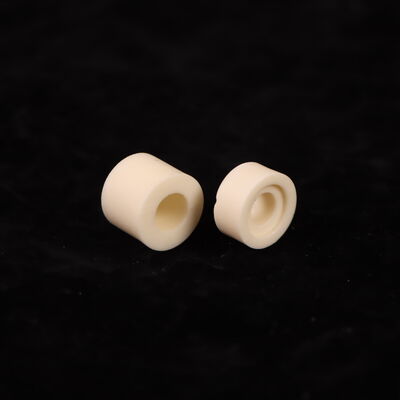 Conductividad térmica 25-35 WmK Material cerámico de alumina adecuado para aplicaciones industriales y aislamiento eléctrico