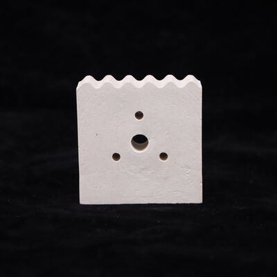 Dureza de 7 a 8 Mohs Mullite aislante térmico cerámico que proporciona aislamiento térmico y punto de fusión de 1840 a 1850 grados Celsius