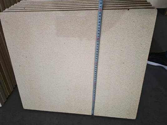 Resistencia al calor 1300C Cordierite Mullite Estantes de horno de forma redonda Muebles de horno de cerámica duradero para aplicaciones industriales de hornos