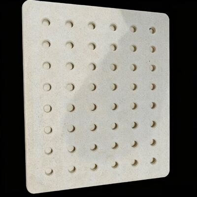 Estantes de hornos mullite de cordierita perforados Estantes de alta durabilidad adecuados para el uso continuo en hornos de alta temperatura