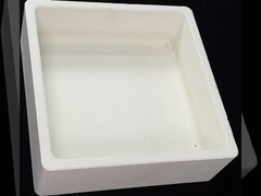 Sagger refractario de superficie lisa para una mayor durabilidad en entornos industriales